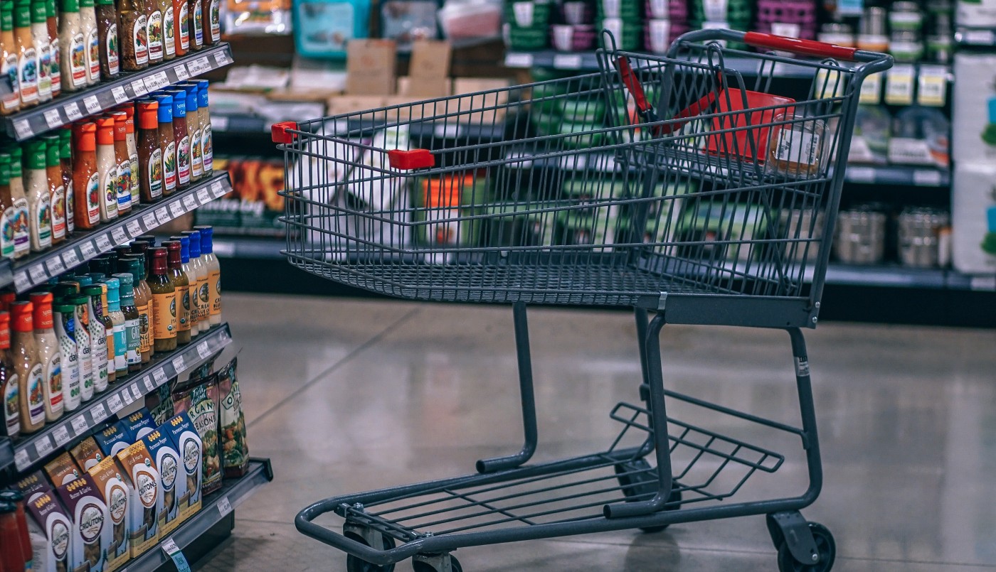 Las ventas en supermercados y shoppings volvieron a caer en enero | Información General