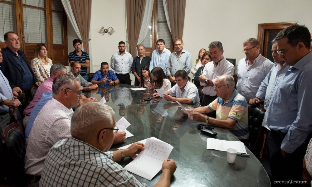 Se cerró la paritaria municipal: los empleados aceptaron la propuesta salarial | Información General