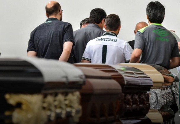 Tragedia del Chapecoense: preparan un masivo velatorio para las víctimas al que asistirán unas 100 mil personas | Deportes