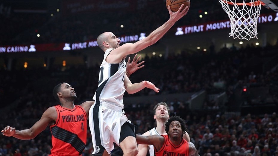 Manu Ginóbili volvió a brillar e igualó a dos leyendas | Deportes