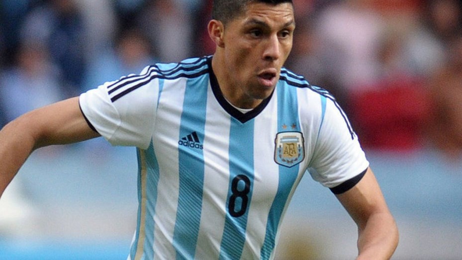 Enzo Pérez tiene una molestia y no entrenó con el resto de la Selección | Deportes