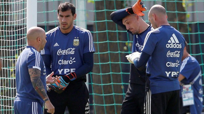 Ensayo de penales en el último entrenamiento argentino antes de enfrentar a Francia | Deportes