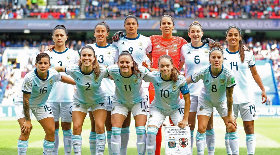 Se viene Argentina-Inglaterra en el Mundial de fútbol femenino | Deportes