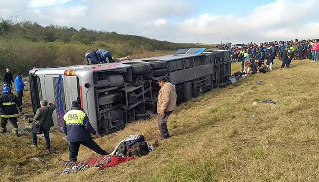 El dramático relato del bombero que socorrió en la tragedia de Tucumán | Información General