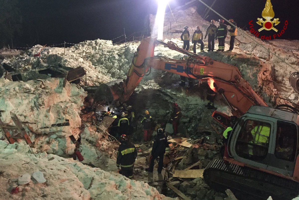 Italia: concluyeron las tareas de rescate en el hotel Rigopiano, con 29 muertos y 11 sobrevivientes | Internacionales