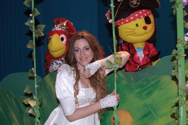 "Me enfermé e hice un tumor por no animarme a expresar lo que sentía": se separó la cantante infantil Adriana | Espectáculos