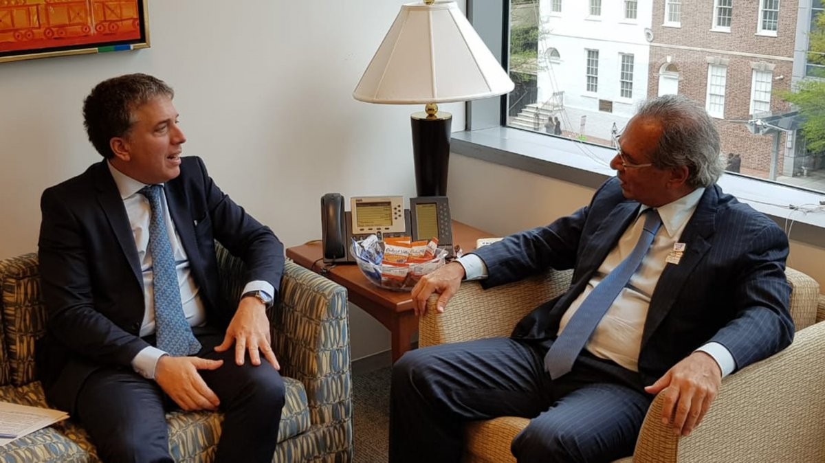 Director del FMI: "Argentina tuvo altibajos pero el programa económico está dando sus frutos" | Información General