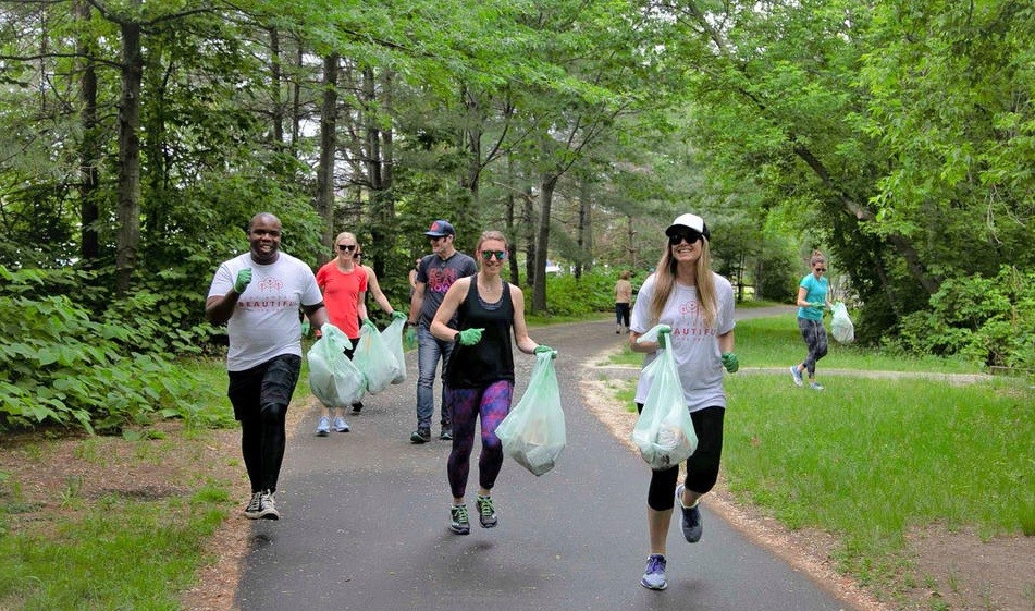 Llega a Rosario el primer "Basuratón" con 400 participantes | Información General