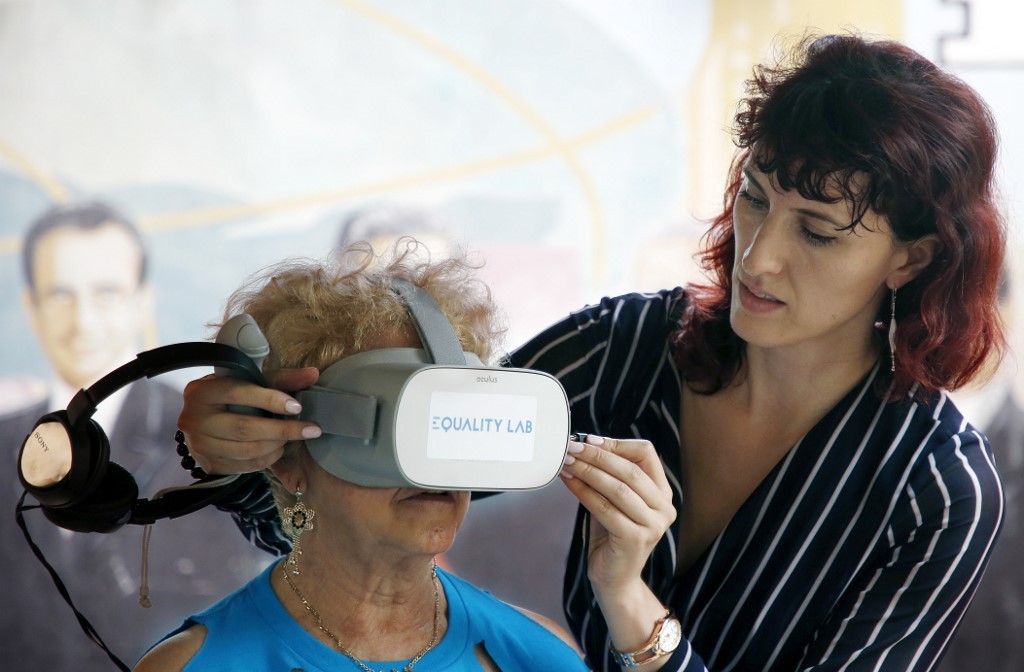Con realidad virtual, ayudan a los ancianos a cumplir sus "últimos deseos" | Tecnología