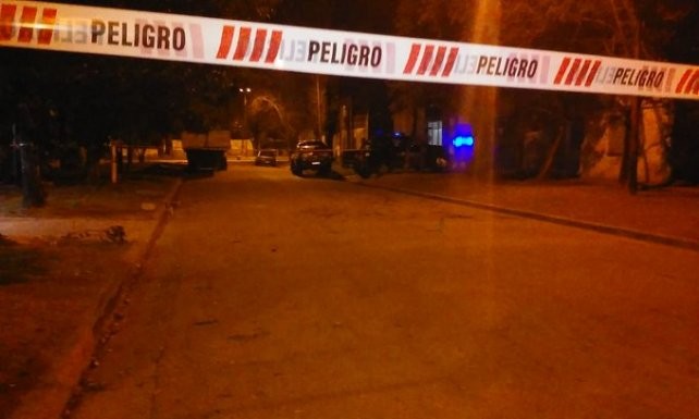 Asesinan a balazos a un joven de 23 años en Tiro Suizo | Información General