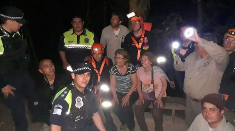 Dos hermanas jubiladas se perdieron en la selva tucumana y grabaron un insólito pedido de auxilio | Tecnología