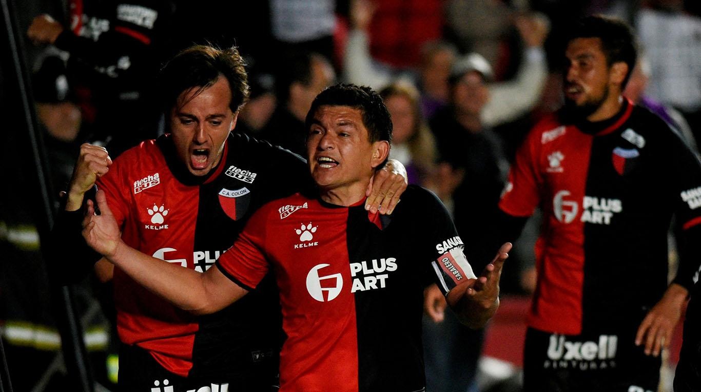 Colón venció a Mineiro en los penales y pasó a su primera final continental | Deportes