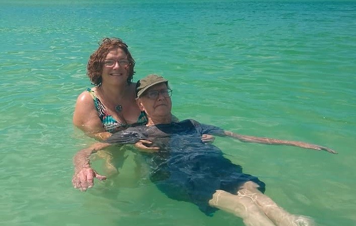 Tiene 93 años y cumplió su sueño de conocer el mar | Tecnología