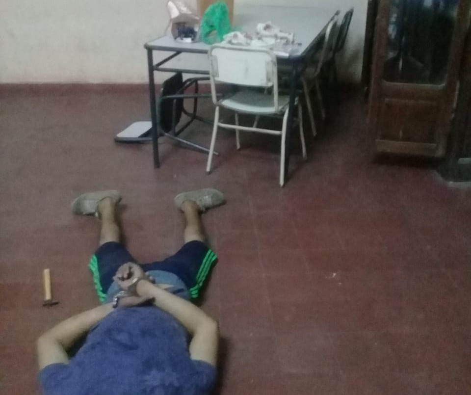 Tucumán: encontraron a un menor robando en una escuela donde se vota | Información General