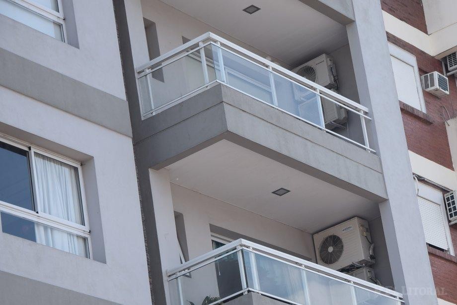 Corrientes: investigan la muerte de un chico de 16 años que cayó desde un cuarto piso | Información General