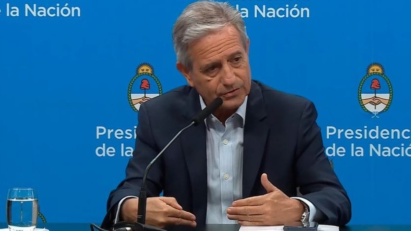El Gobierno asegura que deja "10 mil millones de reservas, contra cero" del kirchnerismo | Información General