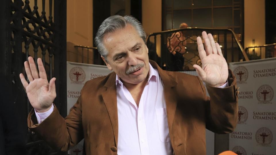 Alberto Fernández interactuó en Twitter con sus seguidores hasta la madrugada | Información General