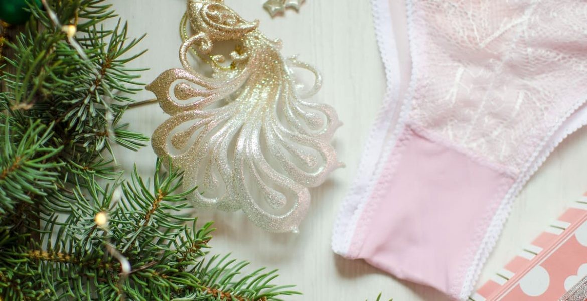 Tradición de las fiestas: cuándo y por qué se regala una bombacha rosa | Información General