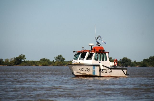 Prefectura interceptó una lancha con casi 300 kilos de droga en el río Paraná | Información General