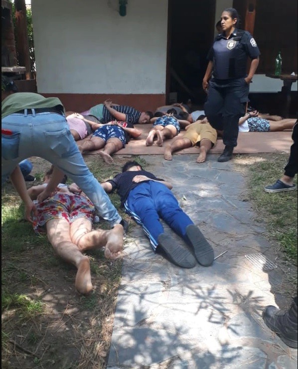 Diez de los rugbiers detenidos apuntan contra el detenido N°11 | Información General