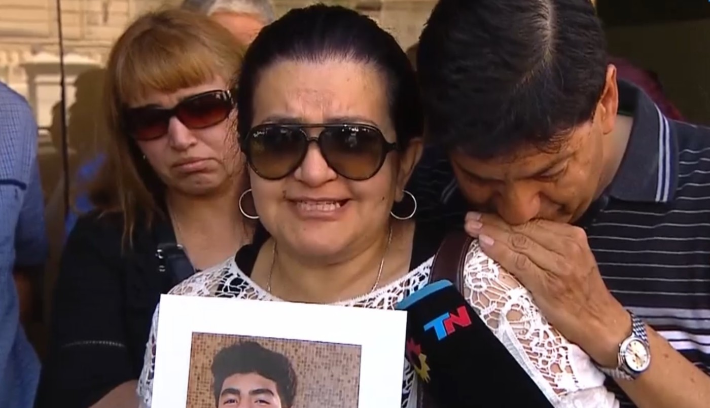 El papa Francisco llamó a los padres de Fernando Báez Sosa | Información General