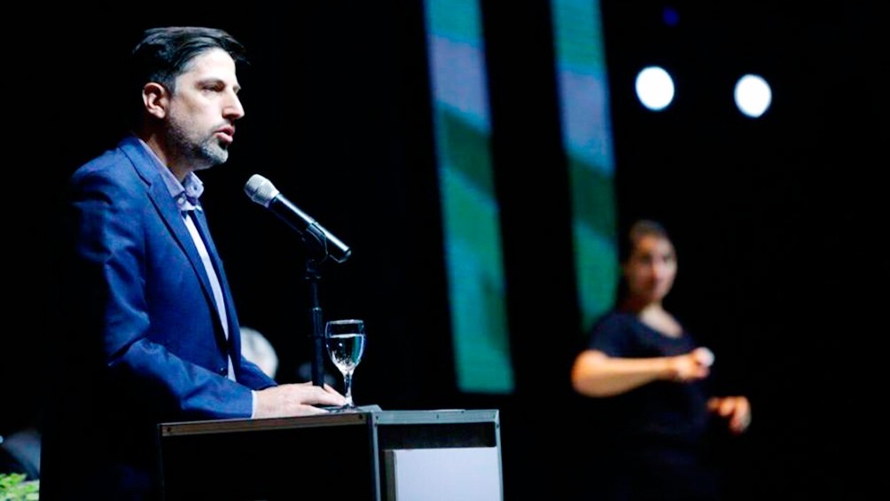 "La recomendación oficial es no suspender las clases", reafirmó el ministro de Educación | Información General