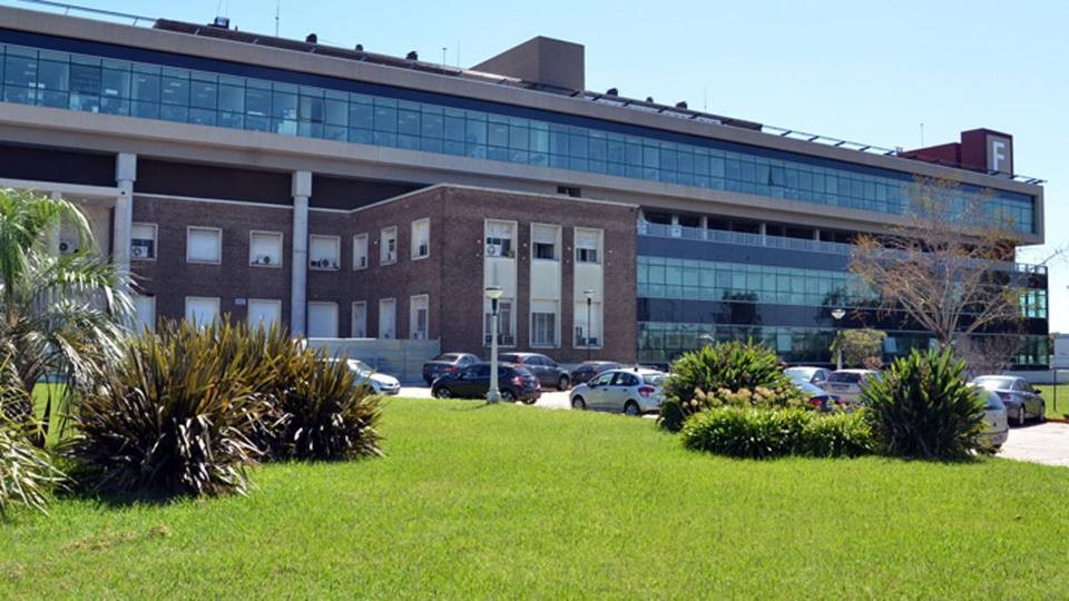 El Hospital Posadas empezó a probar una droga para tratar el coronavirus | Información General