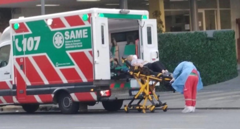 Una anciana murió por COVID-19 en un geriátrico y trasladaron a todos los internados | Información General