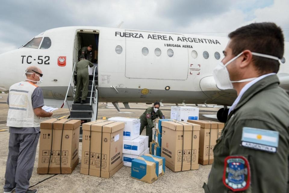 Comenzó la distribución de 35 mil reactivos para diagnosticar coronavirus en todo el país | Información General