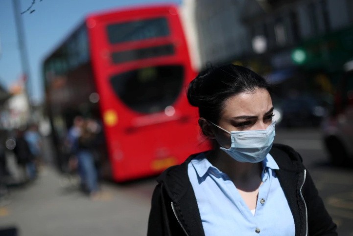 Reino Unido extiende la cuarenta hasta mayo tras superar los 13.700 fallecidos | Internacionales