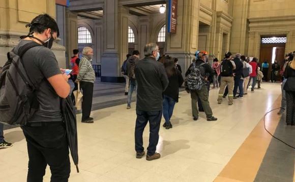 Detectaron el primer positivo de coronavirus en los testeos rápidos en la Estación Retiro | Información General