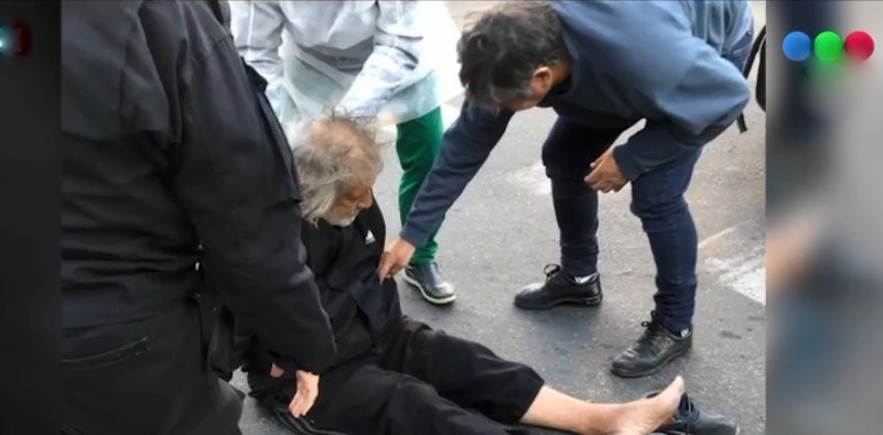 Internaron al "Trinche" Carlovich tras sufrir un brutal asalto | Información General