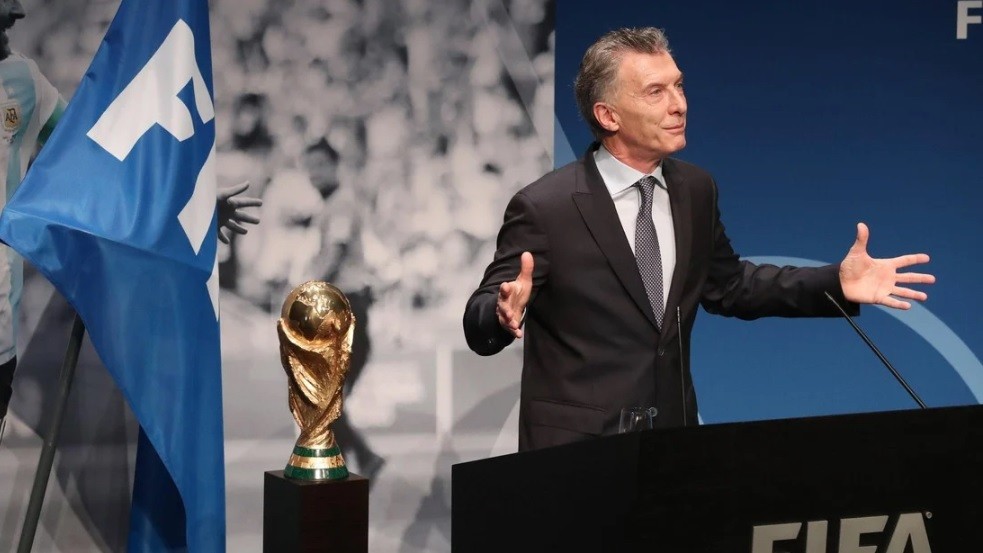 Reapareció Macri para organizar desde la FIFA un partido solidario de estrellas | Información General