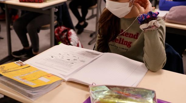 París cerró dos escuelas recién abiertas tras casos positivos de Covid-19 | Internacionales