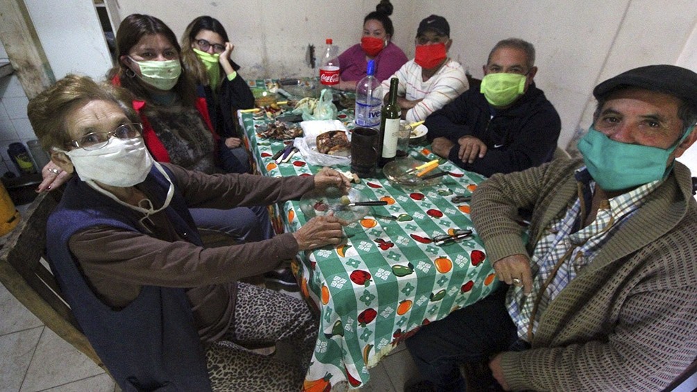 La provincia restringe las reuniones familiares a sábados y domingos | Información General