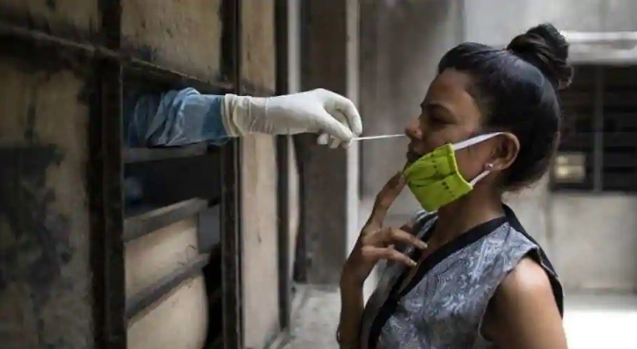 Murió a dos días de casarse: más de 100 infectados de coronavirus tras la boda y el funeral | Internacionales
