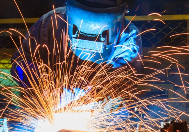 La industria cayó un 26,4 % interanual en mayo | Información General