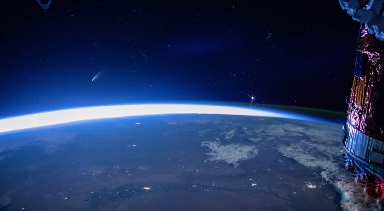 Un enorme cometa atraviesa el cielo y puede verse desde Argentina | Información General