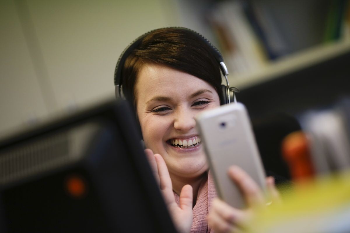 ¿Cómo saludar en el Día del Amigo, según Alberto Fernández? | Información General