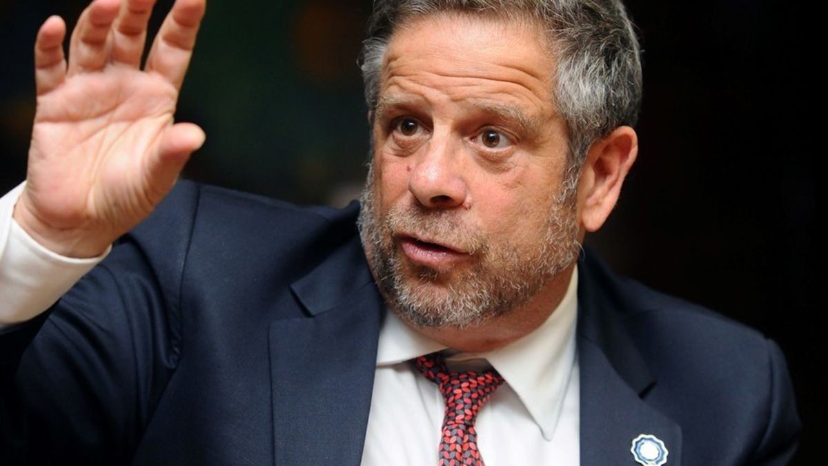 Rubinstein, sobre las vacunas vencidas: "Se compró más anticipando una temporada invernal más difícil" | Información General