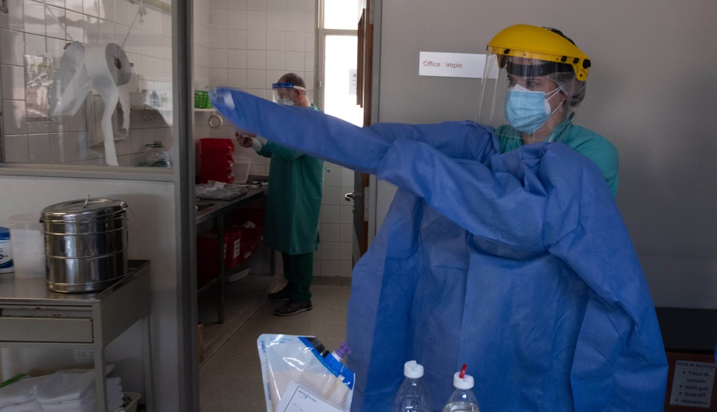 La Sociedad de Terapia Intensiva advierte que los recursos se agotan y el virus "nos está ganando" | Información General