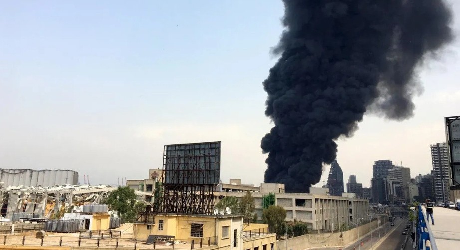 Se produjo un incendio de magnitud en el puerto de Beirut, a un mes de las trágicas explosiones | Internacionales