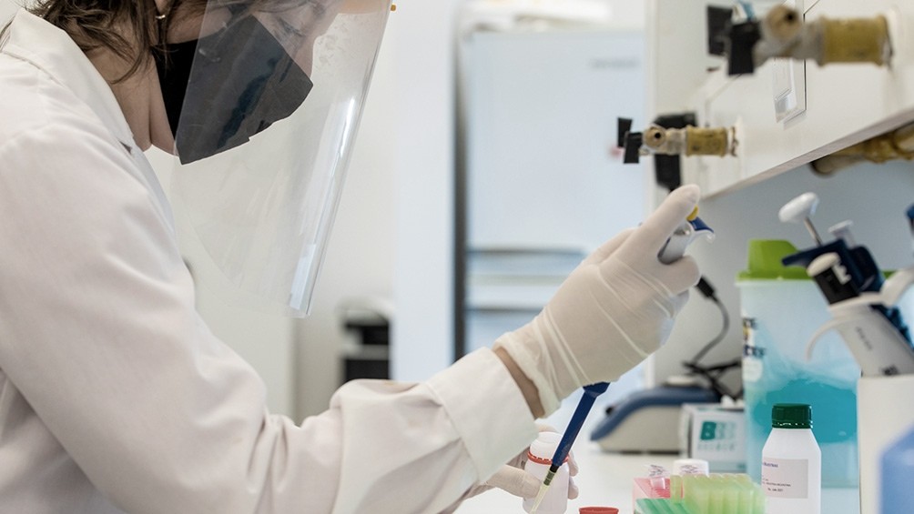 Investigadores de la Universidad Nacional del Litoral estudian detección de anticuerpos contra el coronavirus | Información General