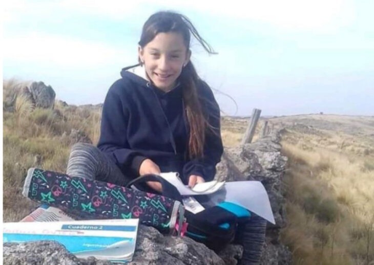 Caminaba todos los días 3 kilómetros para hacer la tarea y una empresa le instaló una antena de internet en la casa | Información General