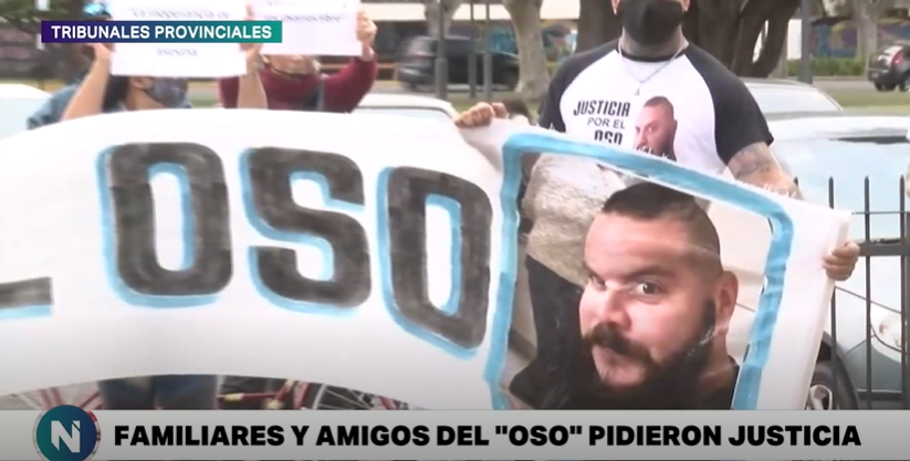 Justicia por el Oso: amigos y familiares de Sebastián Cejas protestaron frente a Tribunales | Información General