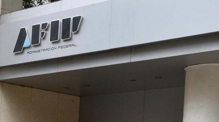 Alertan por estafas en nombre de la AFIP | Servicios