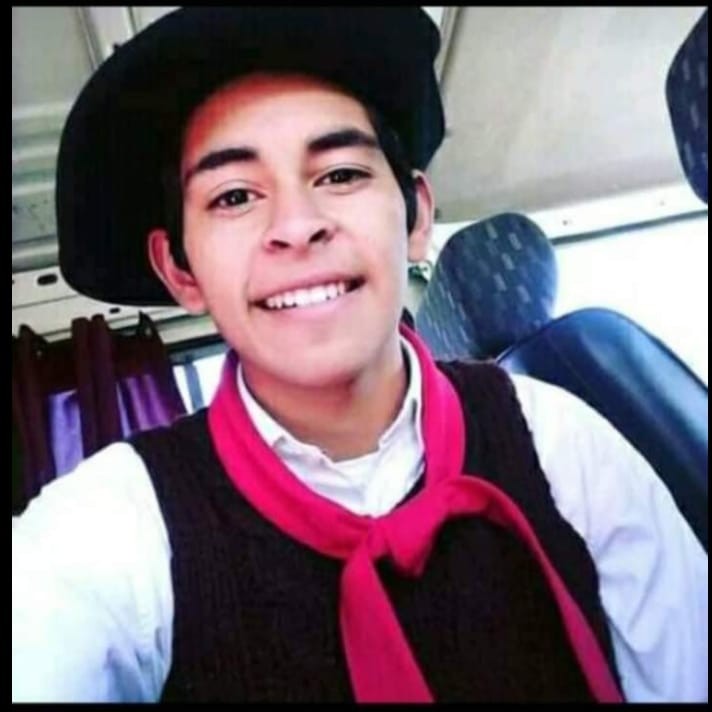 Caminaba junto a su novia y murió aplastado por un camión de zanahorias | Información General