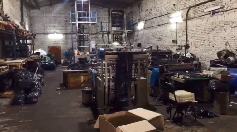 Golpe comando a una fábrica de bolsas en zona oeste | Información General