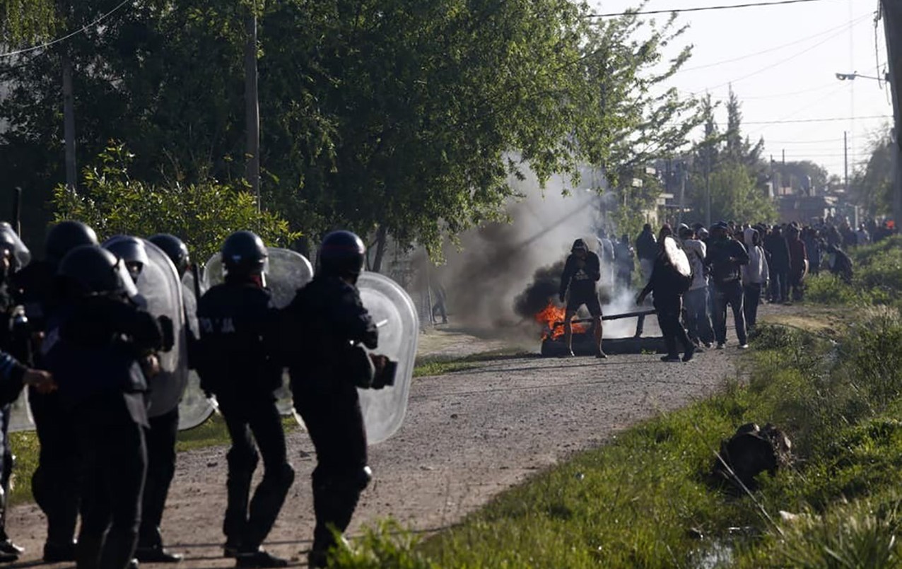 La Policía bonaerense desalojó la toma del predio de Guernica | Información General