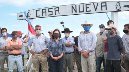 La Justicia ordenó restituir el campo a los hermanos Etchevere | Información General